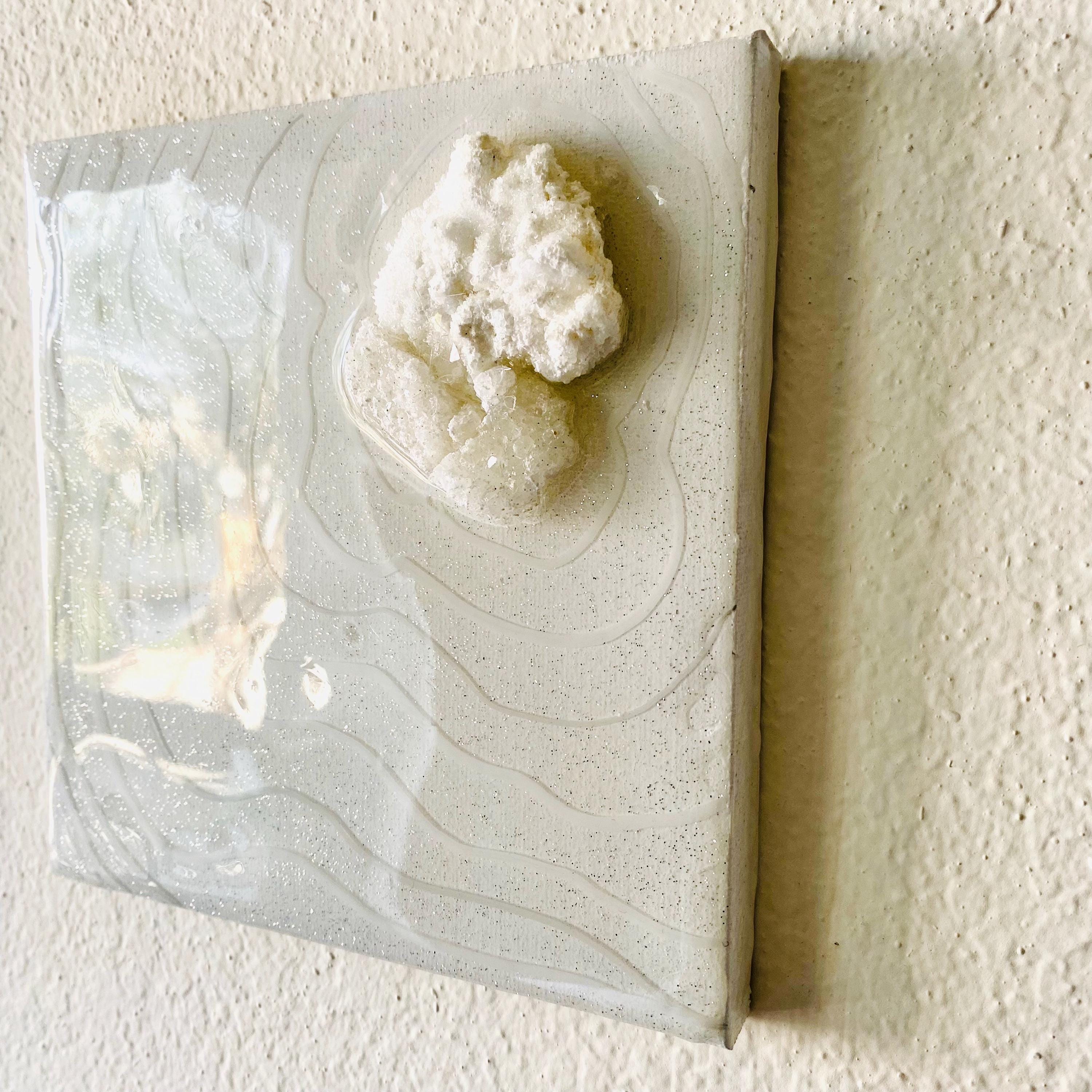 White Stone Ripple Geode Wall Art: 6x6 Resin Canvas, Gloss Finish